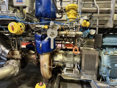 Pompe pour le transfert d'huile chaude alimentaire